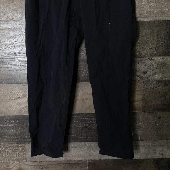 SOLD Athleta Palisade Pants 2 - Picture 6 of 10